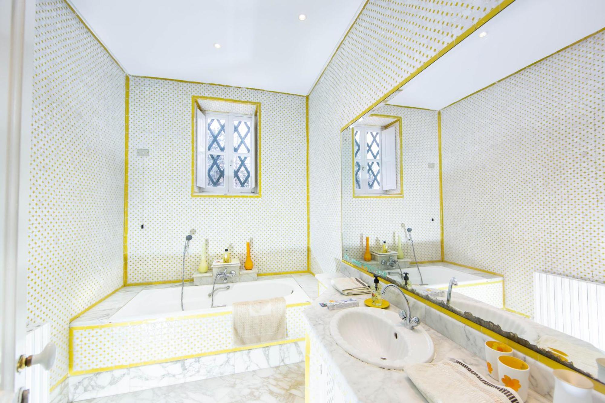 Appartement Prive Dans Une Grande Maison D'Hote 라 마르사 외부 사진